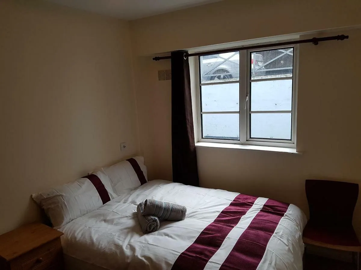 Cosy 3 Bedroom Apartment Cork City With Great View